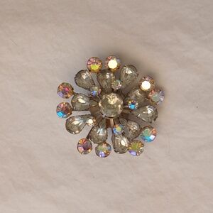 Dazzling Multi-Color Crystal Brooch Casual Holiday Formal Corsage Pin Sparkle